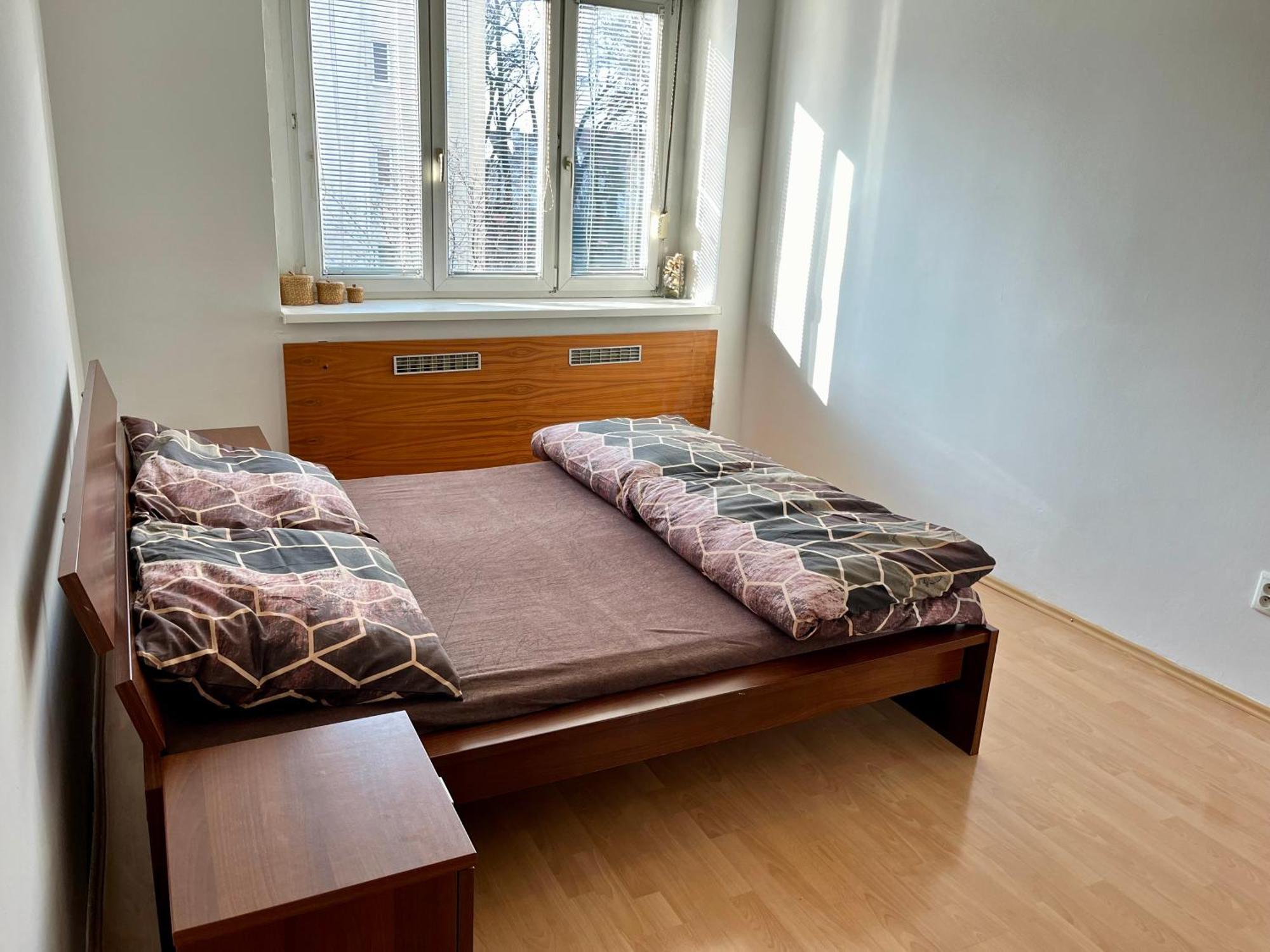 Victory Apartment Братислава Экстерьер фото