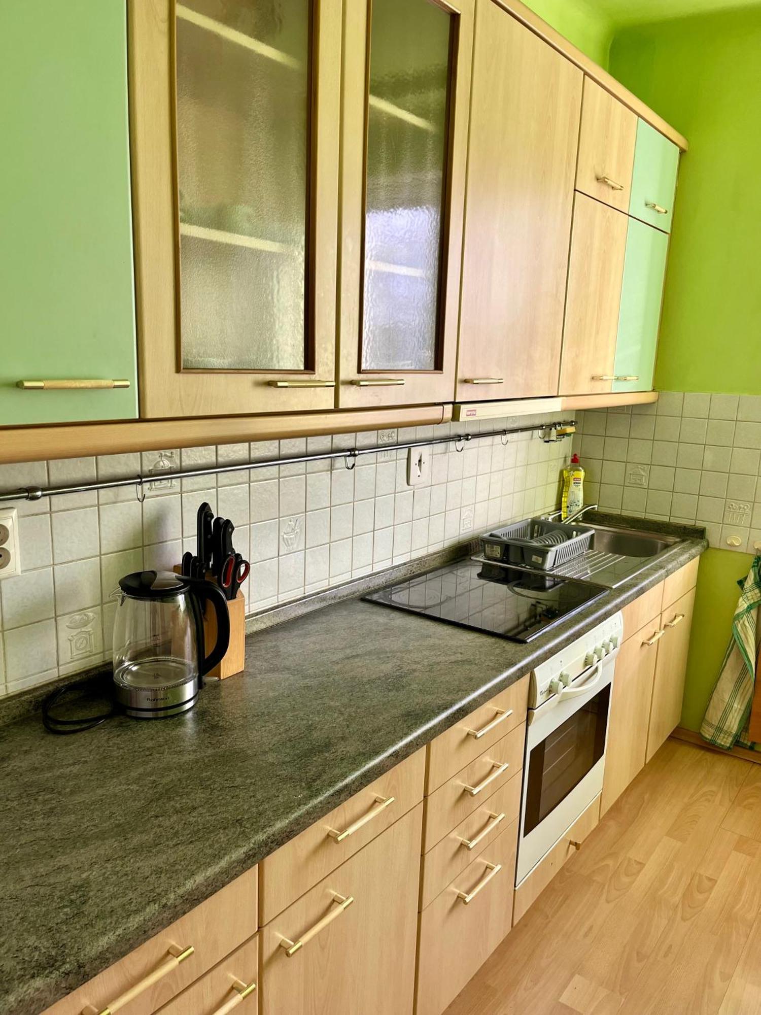 Victory Apartment Братислава Экстерьер фото