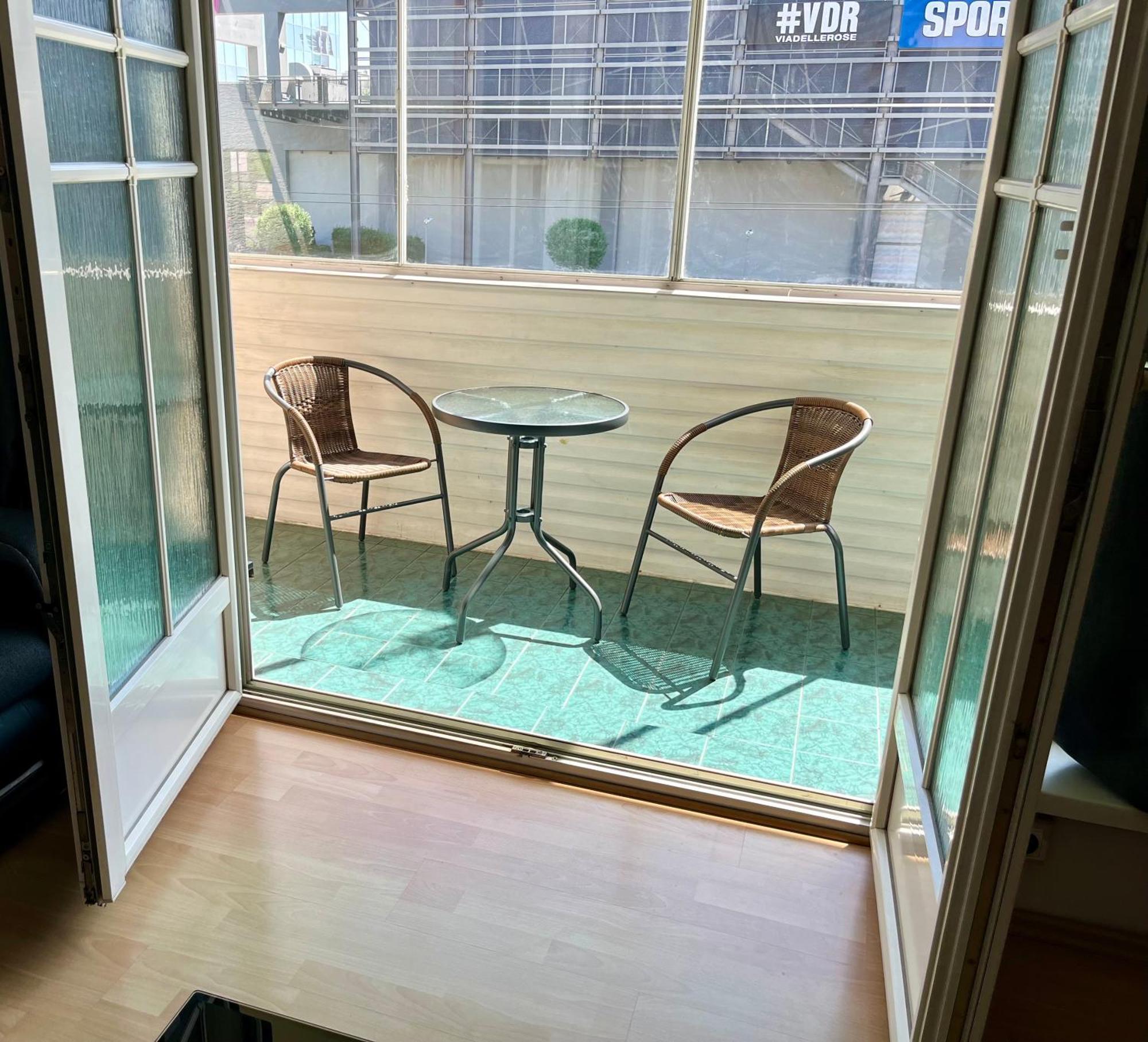 Victory Apartment Братислава Экстерьер фото